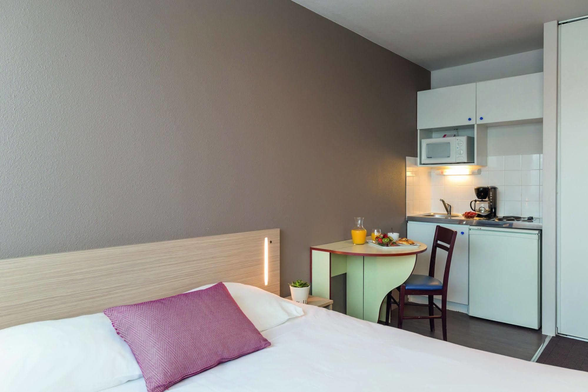 Appart'City Classic La Rochelle Centre Экстерьер фото